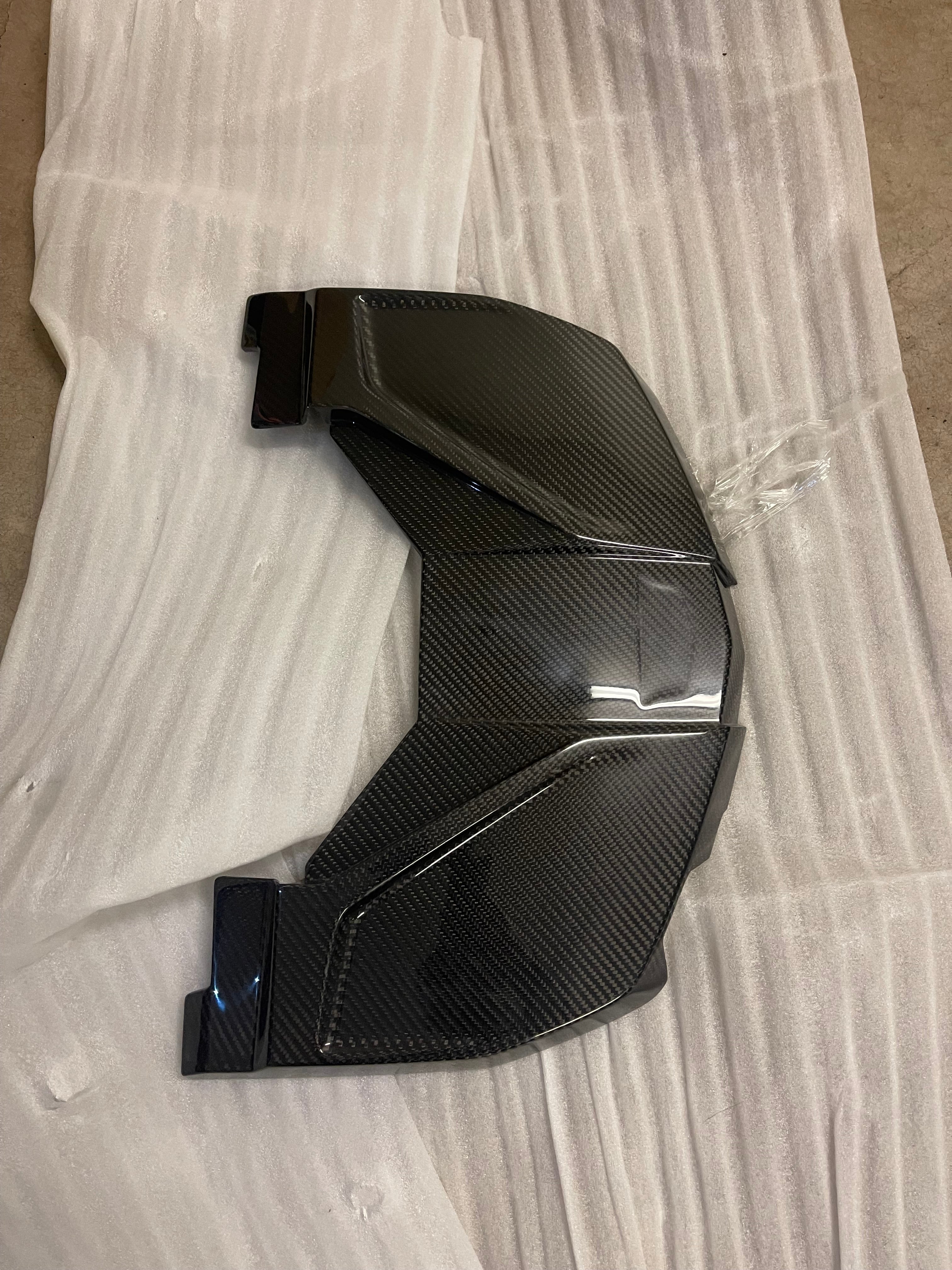 2020+ Cadillac CT5 Sport / CT5-V / CT5-V Blackwing | CARBON FIBER Engine Cover Replacement